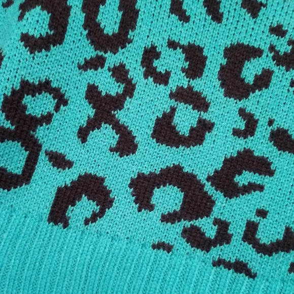 Nine West Green Leopard Sweater - Picture 3 of 12